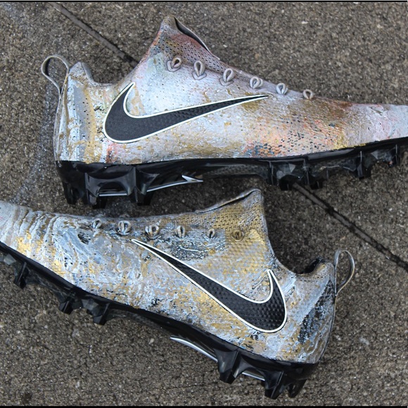 hydro dipping football cleats
